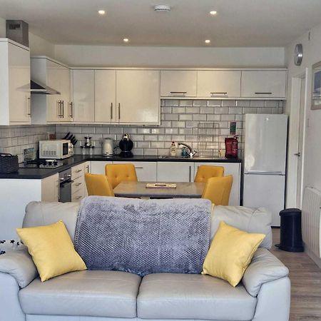 Pet Friendly Sea View Villa Millendreath Looe Exterior foto