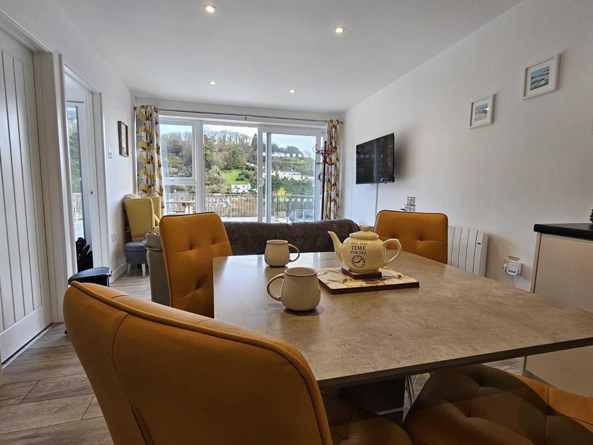 Pet Friendly Sea View Villa Millendreath Looe Exterior foto
