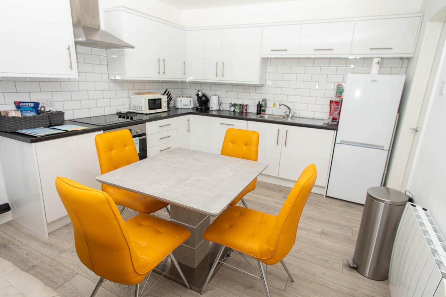 Pet Friendly Sea View Villa Millendreath Looe Quarto foto